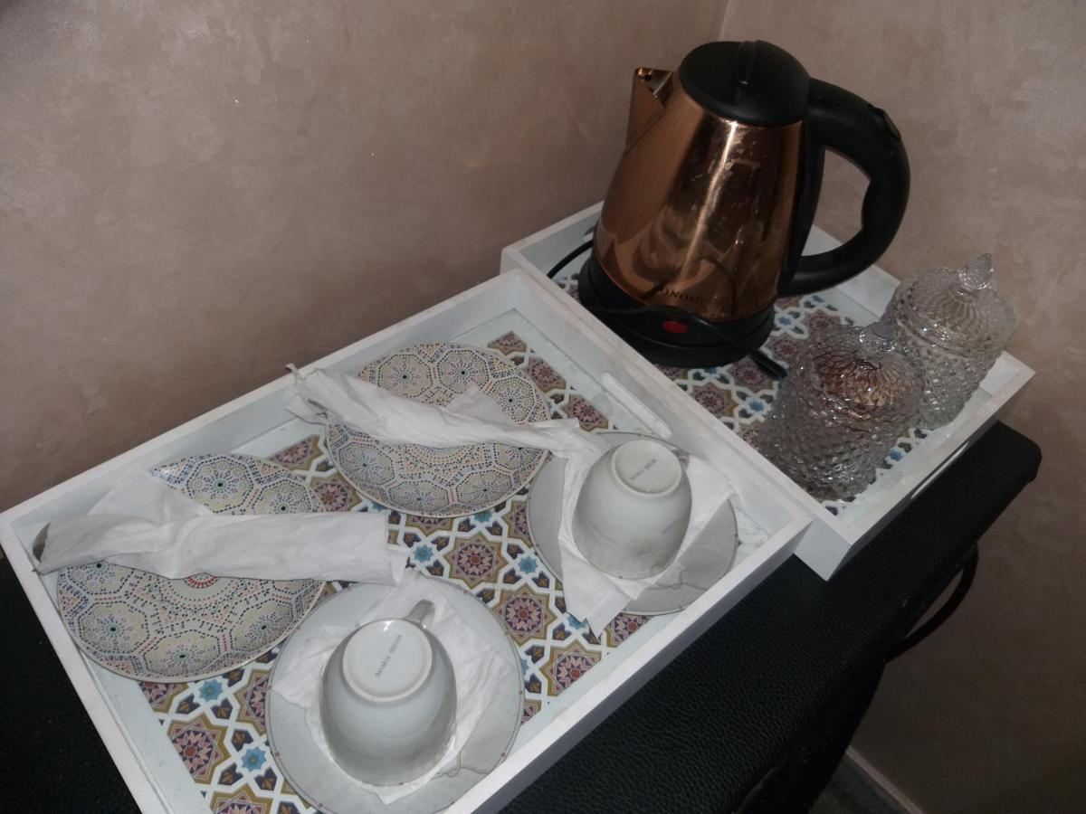 Hotel Lahlou Riad Cafeteria Udžda Exteriér fotografie
