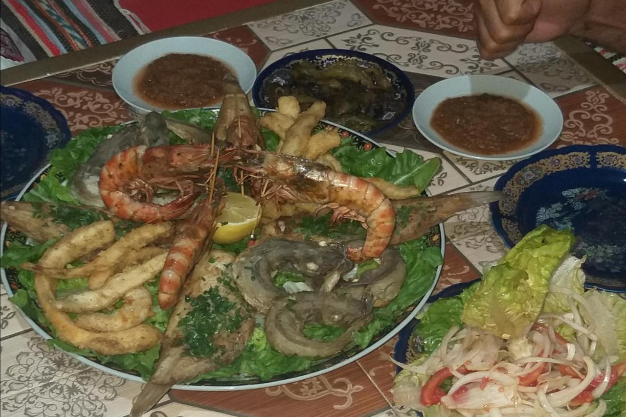 Hotel Lahlou Riad Cafeteria Udžda Exteriér fotografie