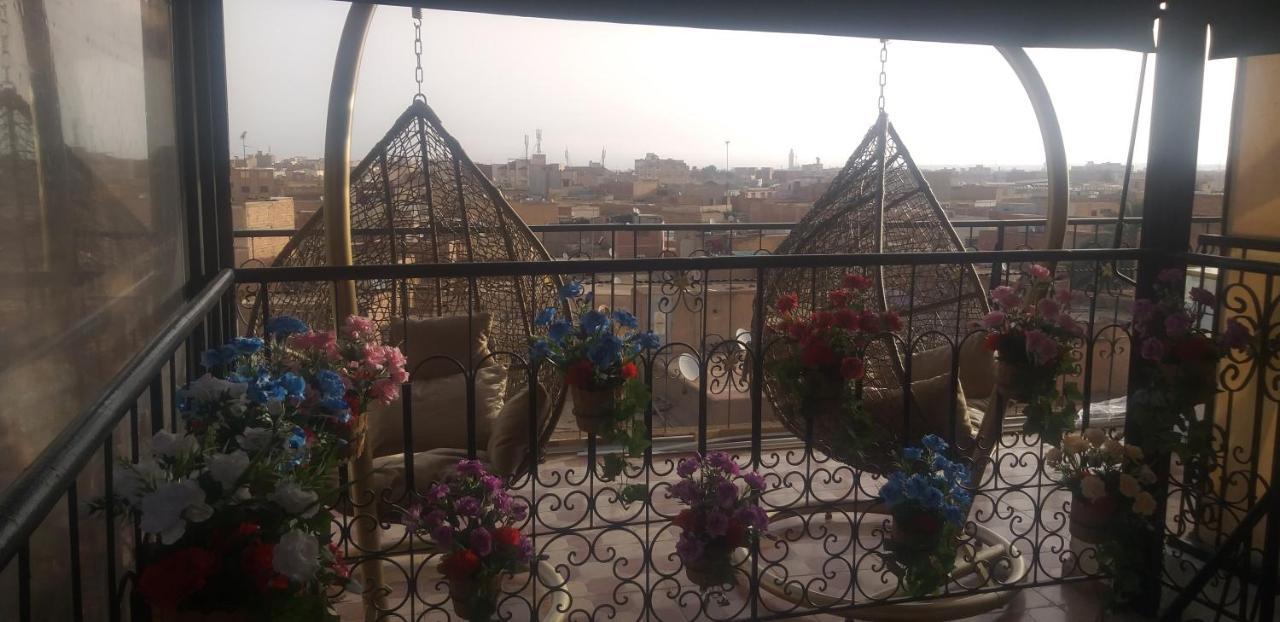 Hotel Lahlou Riad Cafeteria Udžda Exteriér fotografie